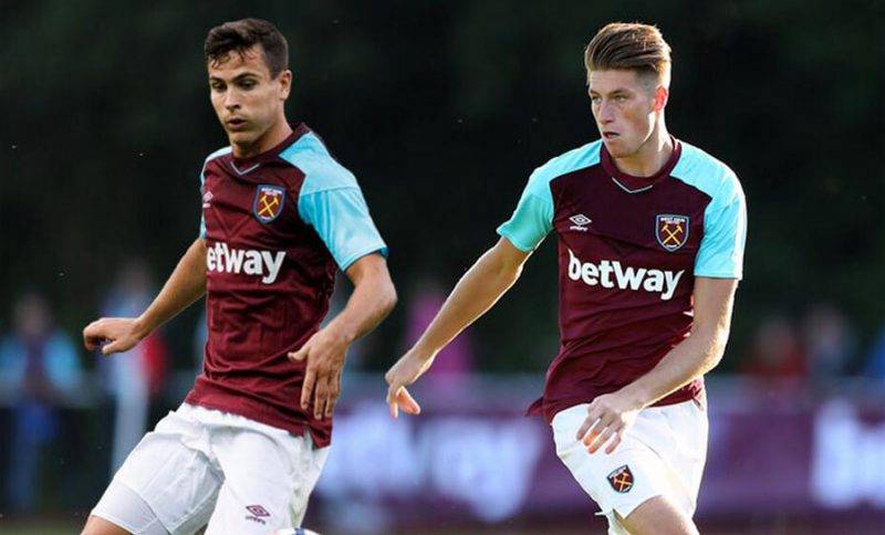 他的观点是 他的观点是